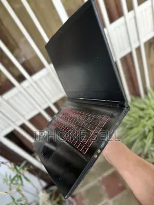 Laptop MSI GF63 16GB Intel Core i5 SSD 1T