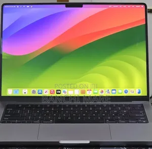 New Laptop Apple MacBook Pro 2023 M3 8GB Apple M3 Pro SSD 512GB
