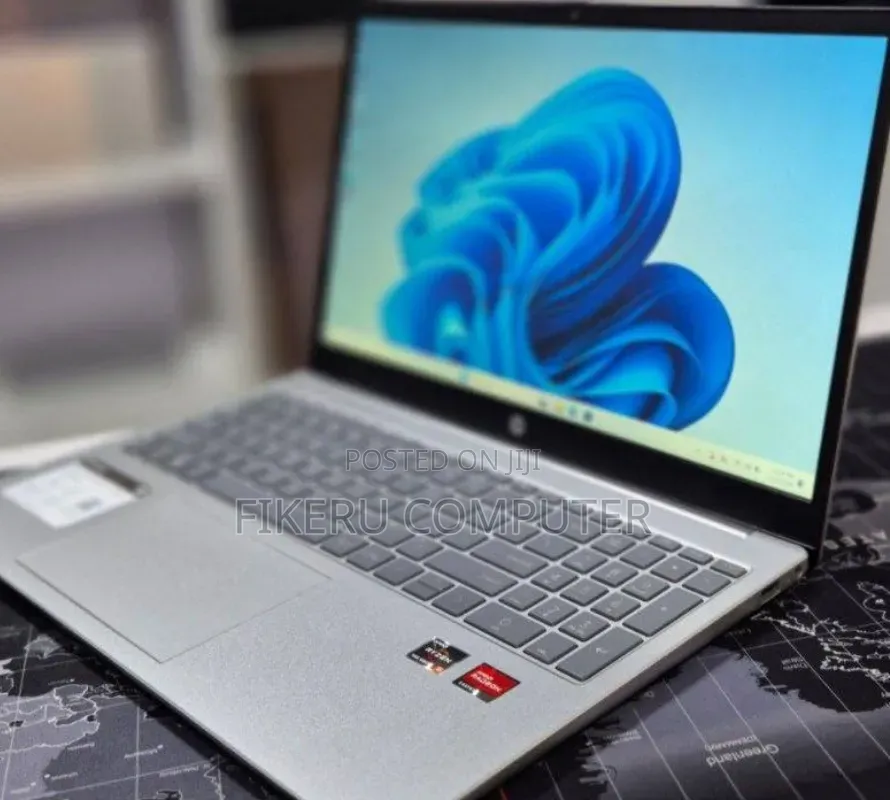New Laptop HP Stream Notebook 16GB AMD Ryzen 5 SSD 256GB
