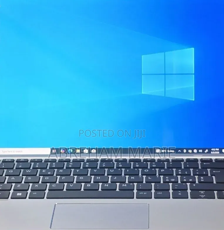New Laptop HP Elite X2 G8 8GB Intel Core i5 SSD 256GB