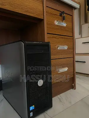Desktop Computer Dell OptiPlex 780 2GB Intel Core i7 HDD 512GB