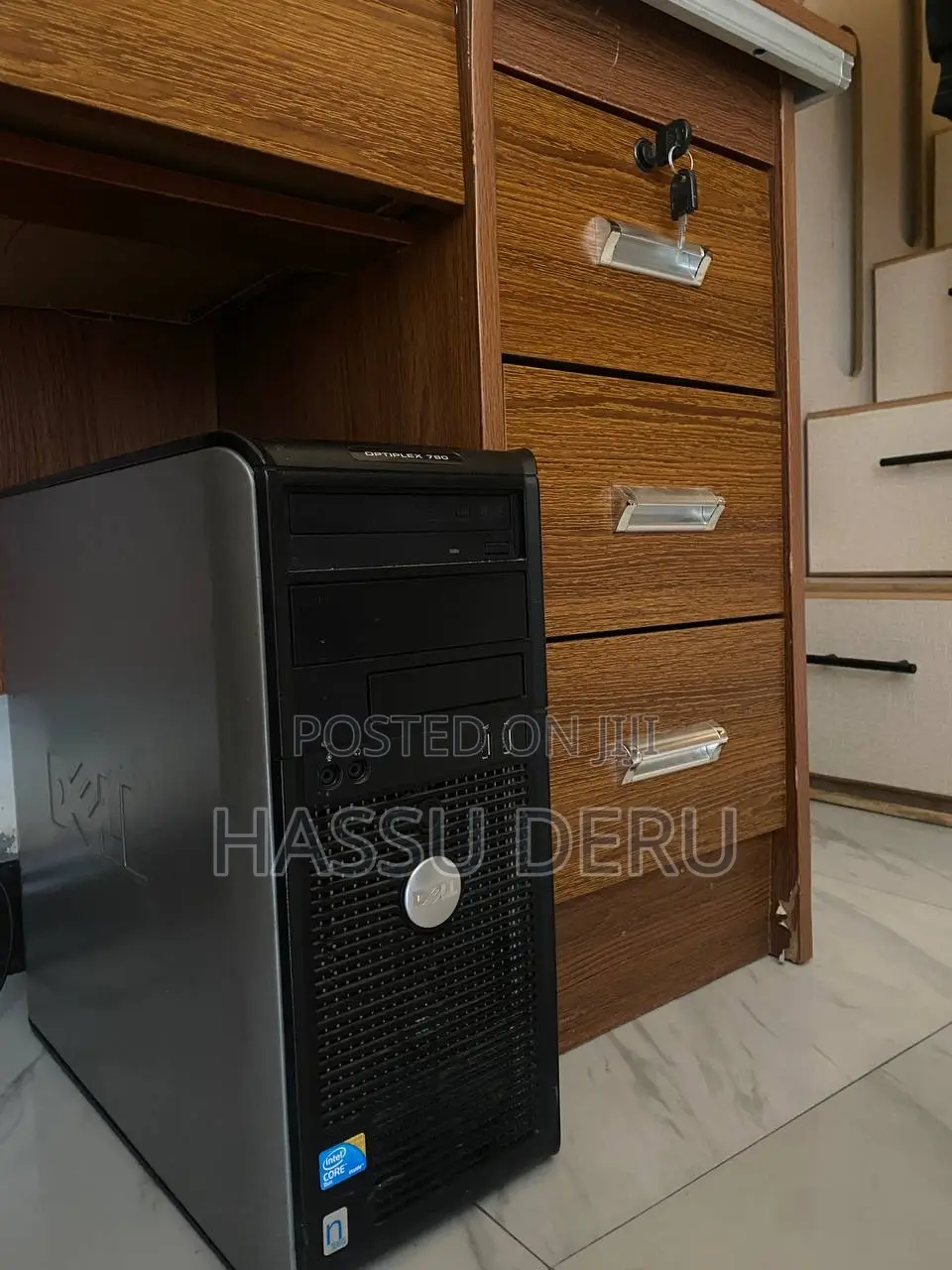 Desktop Computer Dell OptiPlex 780 2GB Intel Core i7 HDD 512GB