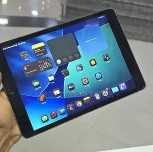 Apple iPad 9.7 64 GB