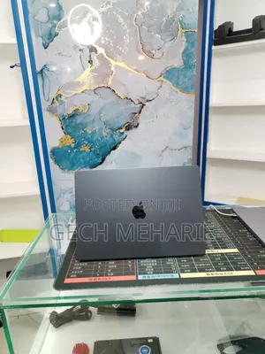 New Laptop Apple MacBook Air 2025 M4 16GB Apple M4 SSD 256GB