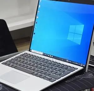 New Laptop HP X2 8GB Intel Core i5 SSD 256GB