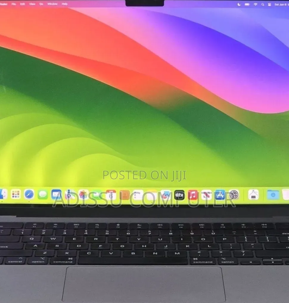 New Laptop Apple MacBook Pro 2023 M3 Pro 8GB Intel Core M3 SSD 512GB