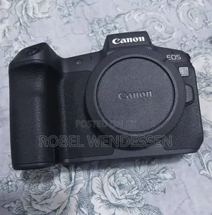 Canon EOS R With 24-105mm F/4 RF Lens Brand New