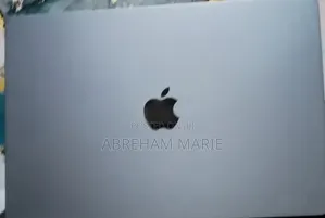 New Laptop Apple MacBook Air 2025 M4 16GB Nvidia SSD 256GB