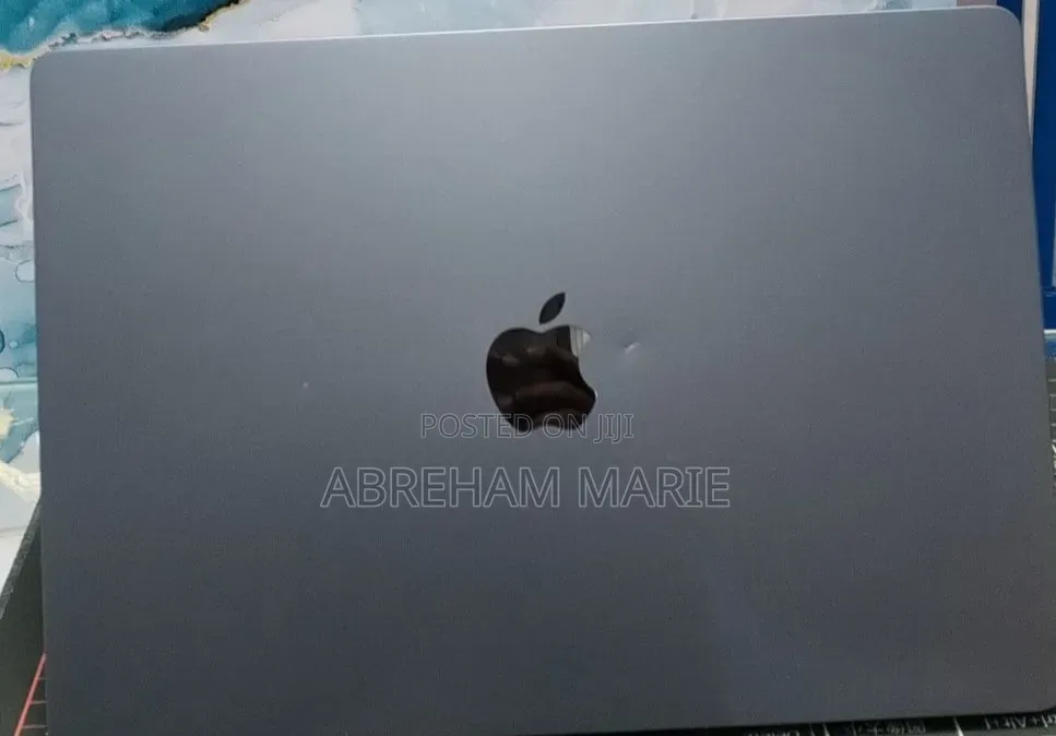 New Laptop Apple MacBook Air 2025 M4 16GB Nvidia SSD 256GB
