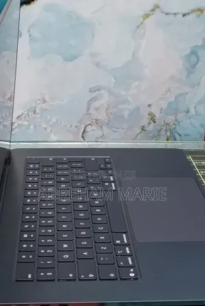 New Laptop Apple MacBook Air 2025 M4 16GB Nvidia SSD 256GB