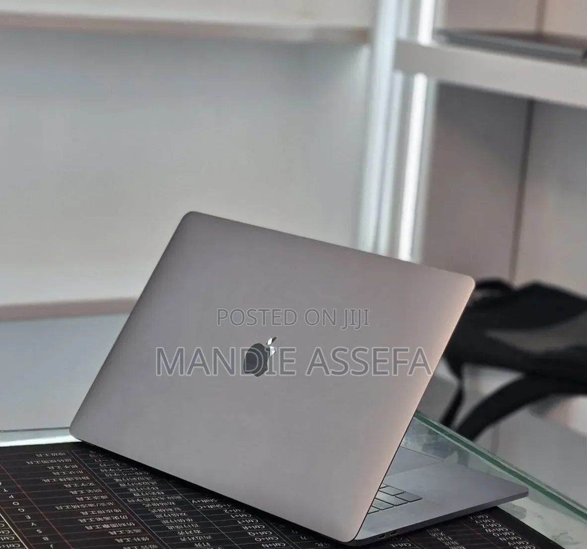 New Laptop Apple MacBook Pro 2018 32GB Intel Core i7 SSD 1T