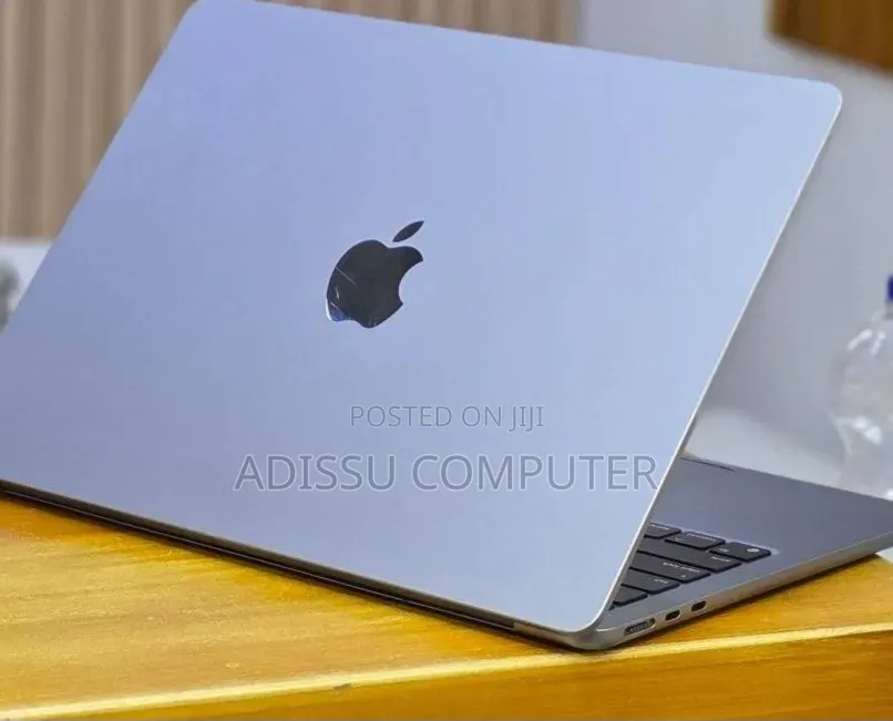 New Laptop Apple MacBook Air 2022 M2 8GB Intel Core M2 SSD 256GB