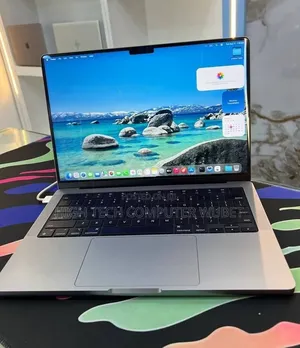 New Laptop Apple MacBook Pro 2024 M3 8GB Intel Core M3 SSD 512GB