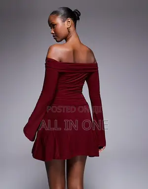 Off Shoulder Shien Dress