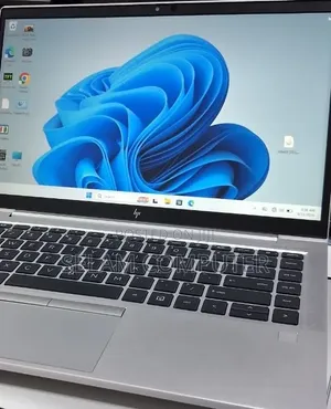 New Laptop HP EliteBook 840 G5 8GB Intel Core i5 SSD 512GB