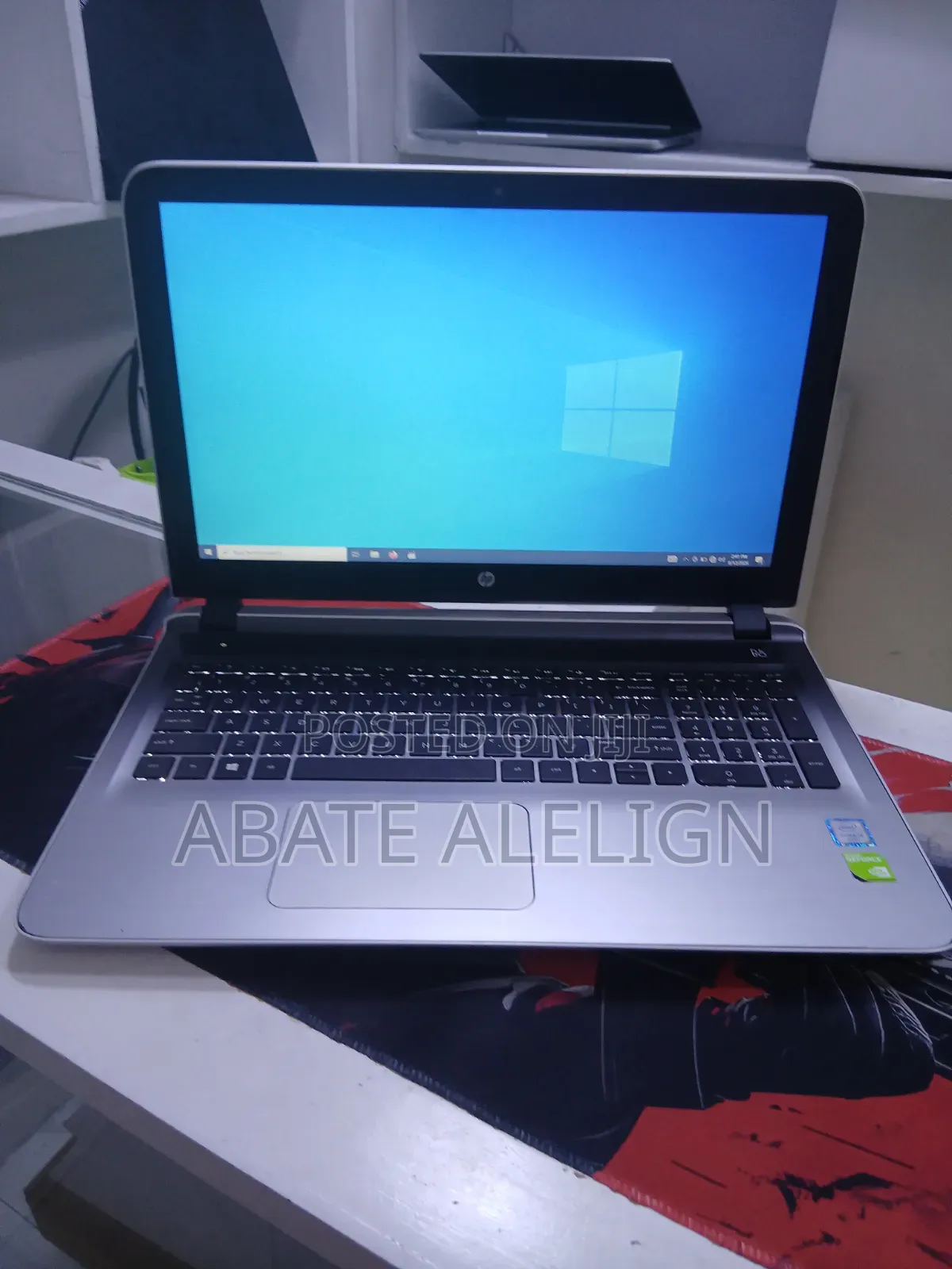 New Laptop HP Pavilion 15 8GB Intel Core i5 HDD 500GB