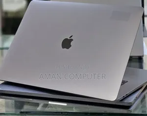 New Laptop Apple MacBook Pro 2017 16GB Intel Core i7 SSD 512GB
