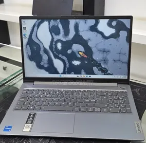 New Laptop Lenovo Ideapad 3 8GB Intel Core i5 SSD 512GB