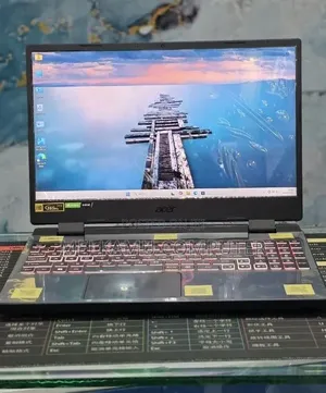 New Laptop Acer Nitro V 15 16GB Intel Core i9 SSD 512GB