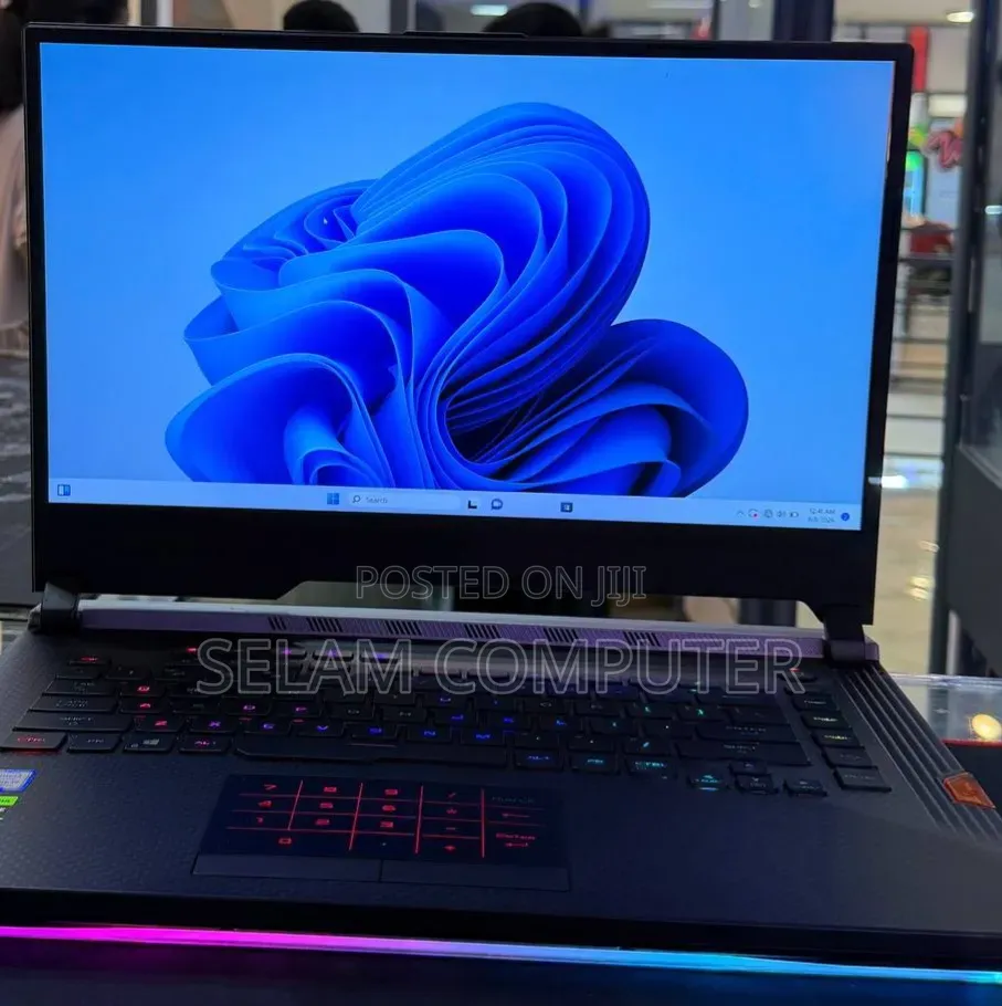 New Laptop Asus ROG Strix G16 G614 16GB Intel Core i7 SSD 1T