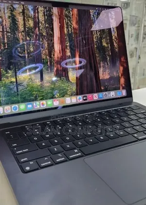 New Laptop Apple MacBook Pro 2023 M3 16GB Apple M3 Pro SSD 512GB