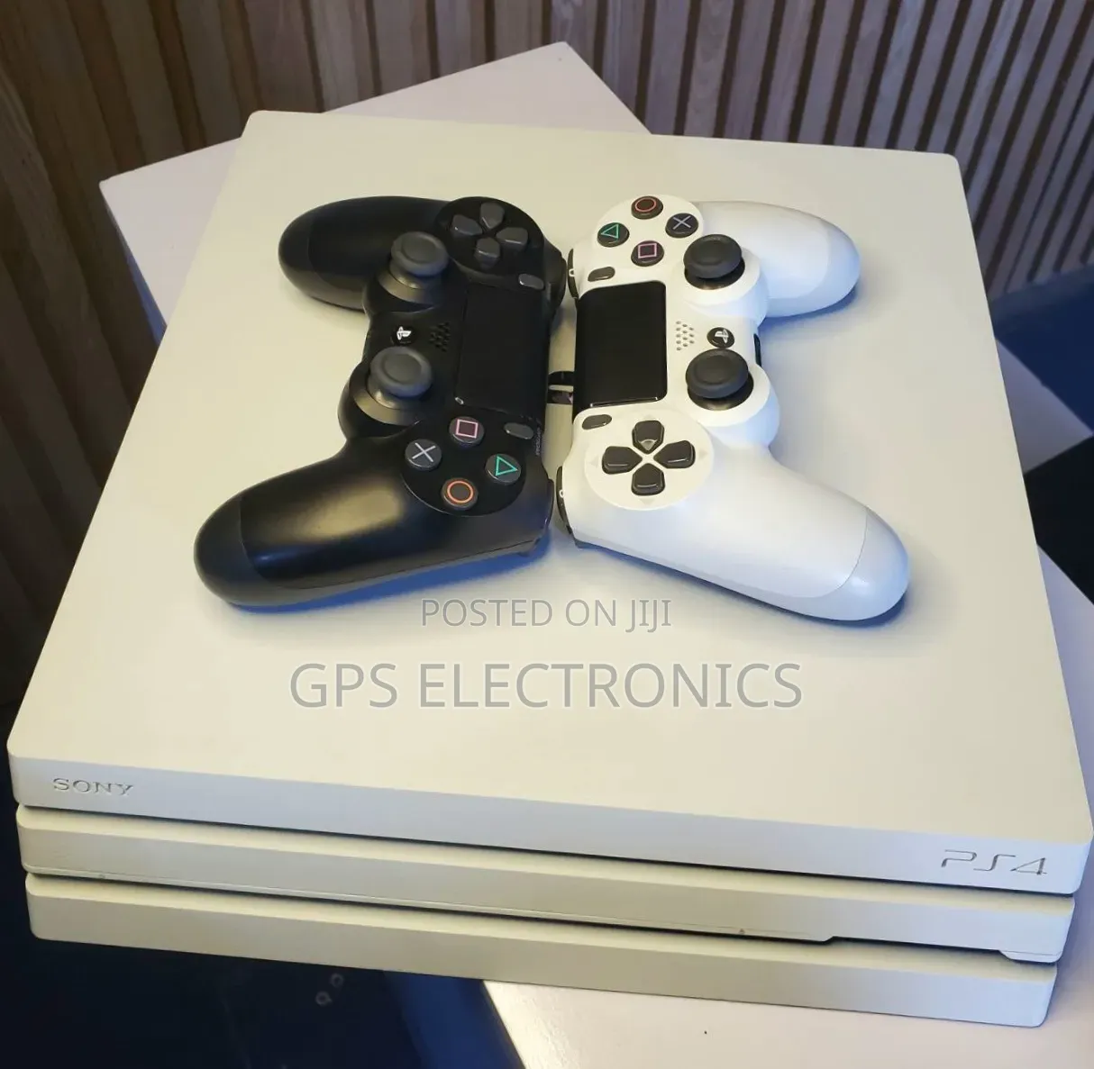 PS4 PRO ለGame Zone እና ለቤት