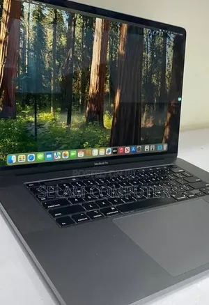 New Laptop Apple MacBook Pro 2019 16GB Intel Core i9 SSD 1T