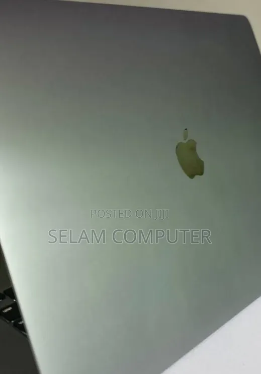 New Laptop Apple MacBook Pro 2019 16GB Intel Core i9 SSD 1T