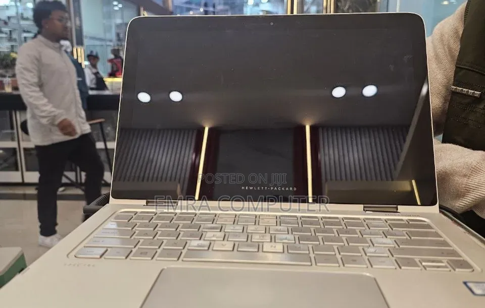 New Laptop HP 8GB Intel Core i5 SSD 256GB