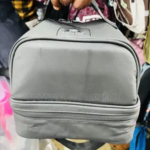 Glossy Bird Lunch Bag