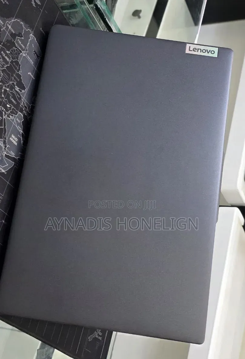New Laptop Lenovo Ideapad 3 8GB Intel Core i5 SSD 512GB