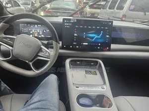 BYD Sealion 06 EV 2025 White