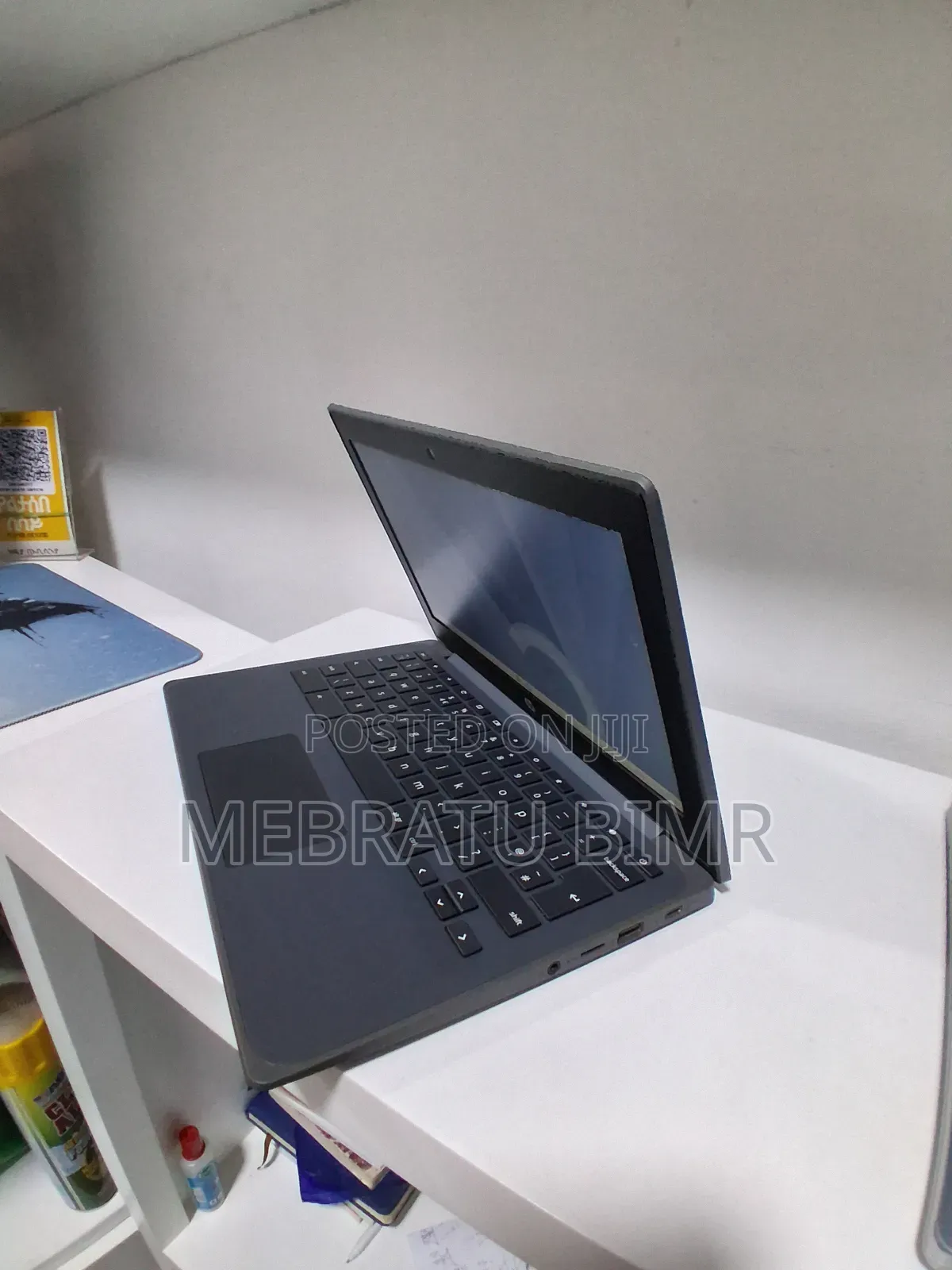 New Laptop HP Chromebook 13 4GB SSD 16 GB