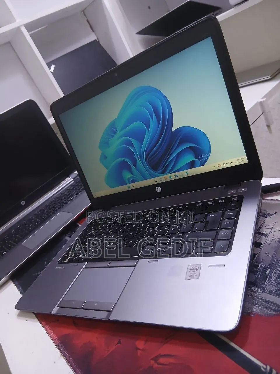 New Laptop HP EliteBook 840 8GB Intel Core i5 HDD 700GB