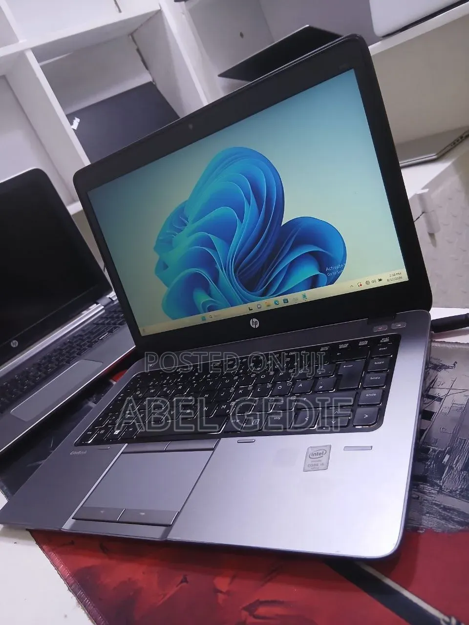 New Laptop HP EliteBook 840 8GB Intel Core i5 HDD 700GB