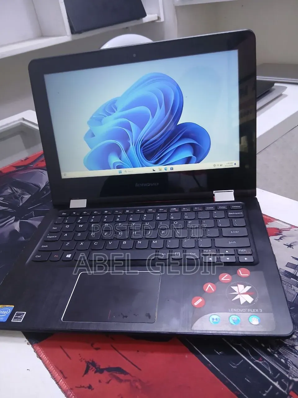 New Laptop Lenovo 4GB Intel Celeron SSD 128GB