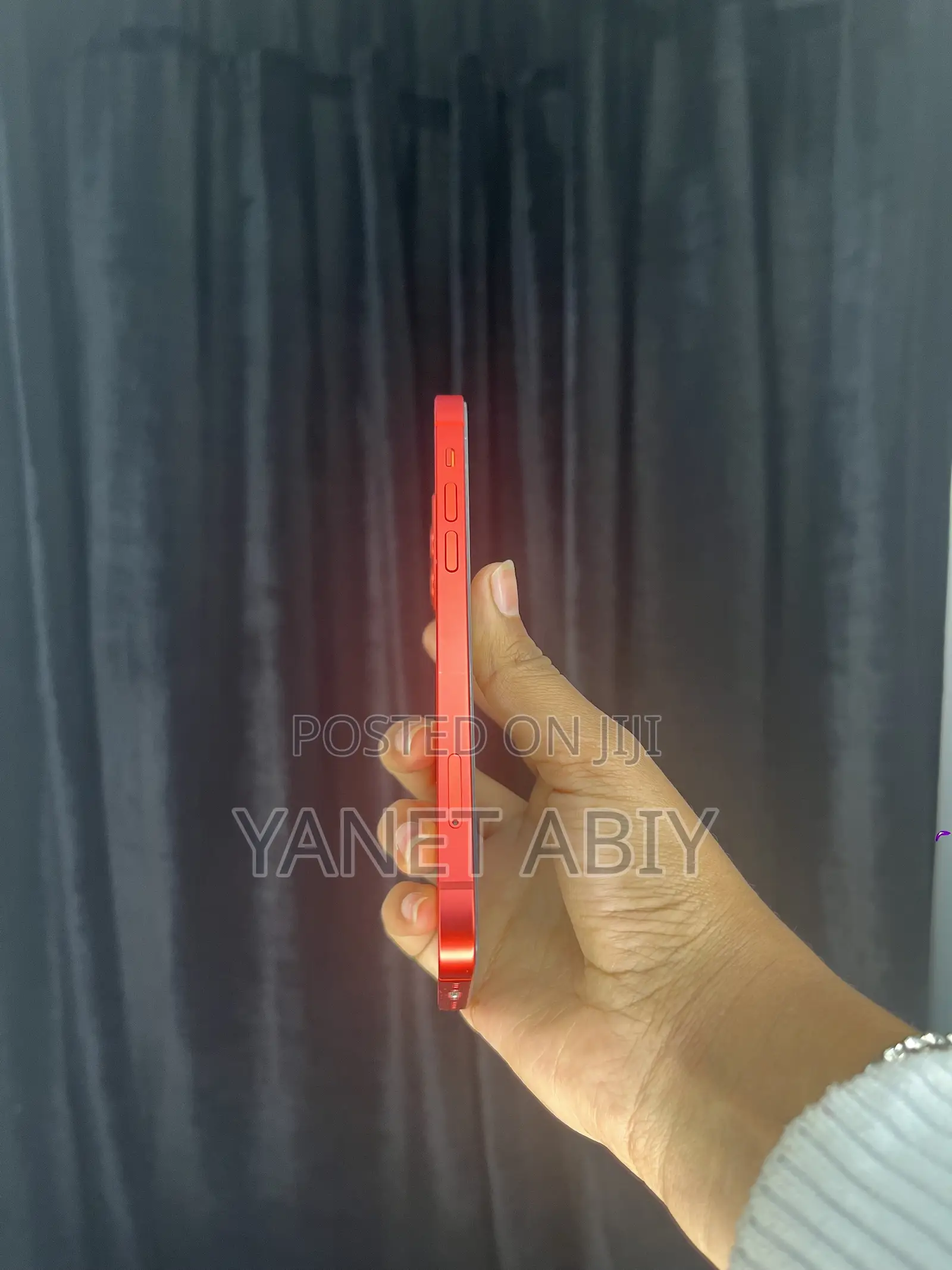 New Apple iPhone 12 128 GB Red