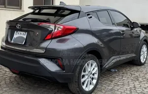 Toyota C-HR 2017 Gray