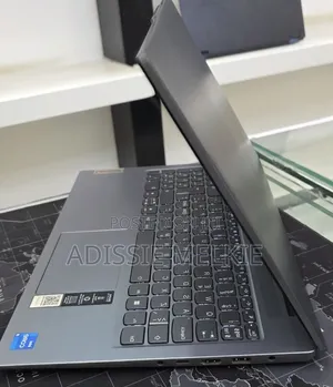 New Laptop Lenovo Ideapad 3 8GB Intel Core i5 SSD 512GB