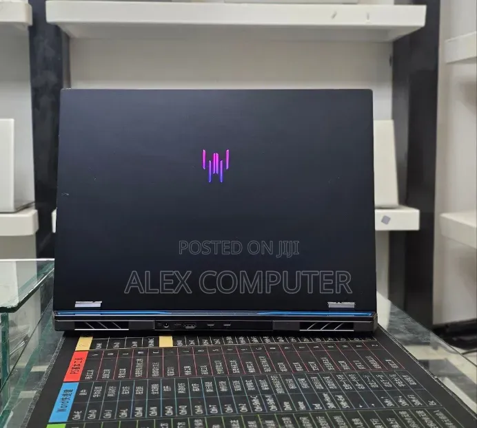 New Laptop Acer Predator Helios Neo 16 32GB Intel Core i9 SSD 1T