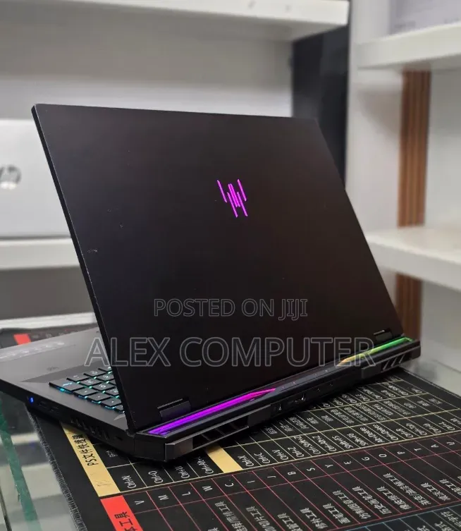 New Laptop Acer Predator Helios Neo 16 32GB Intel Core i9 SSD 1T