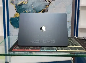 New Laptop Apple MacBook Air 2025 M4 8GB Intel SSD 256GB