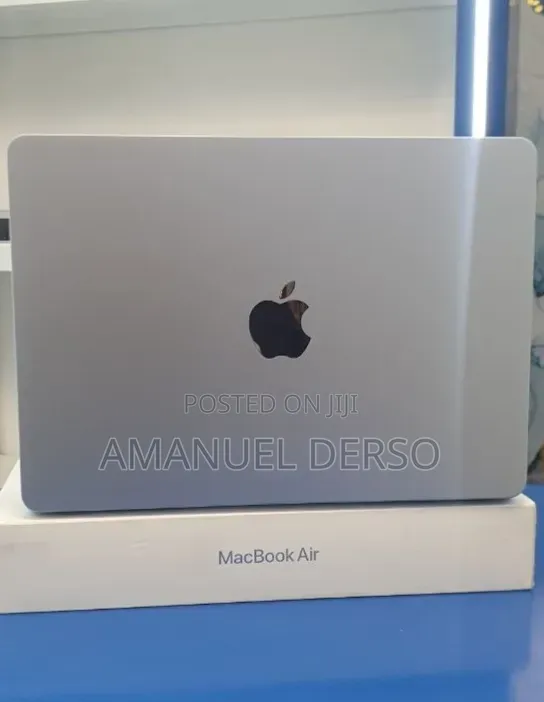 New Laptop Apple MacBook Air 2025 M4 16GB Apple M4 Pro SSD 512GB