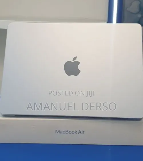 New Laptop Apple MacBook Air 2025 M4 16GB Apple M4 Pro SSD 512GB