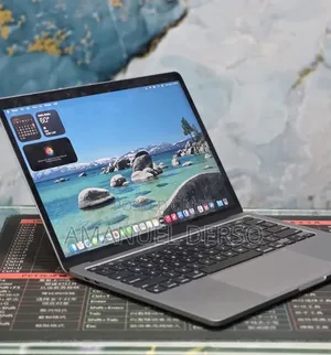 New Laptop Apple MacBook Air 2022 M2 8GB Apple M2 Ultra SSD 512GB