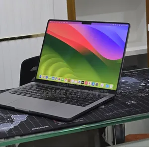 New Laptop Apple MacBook Pro 2023 M3 8GB Apple M3 Pro SSD 512GB