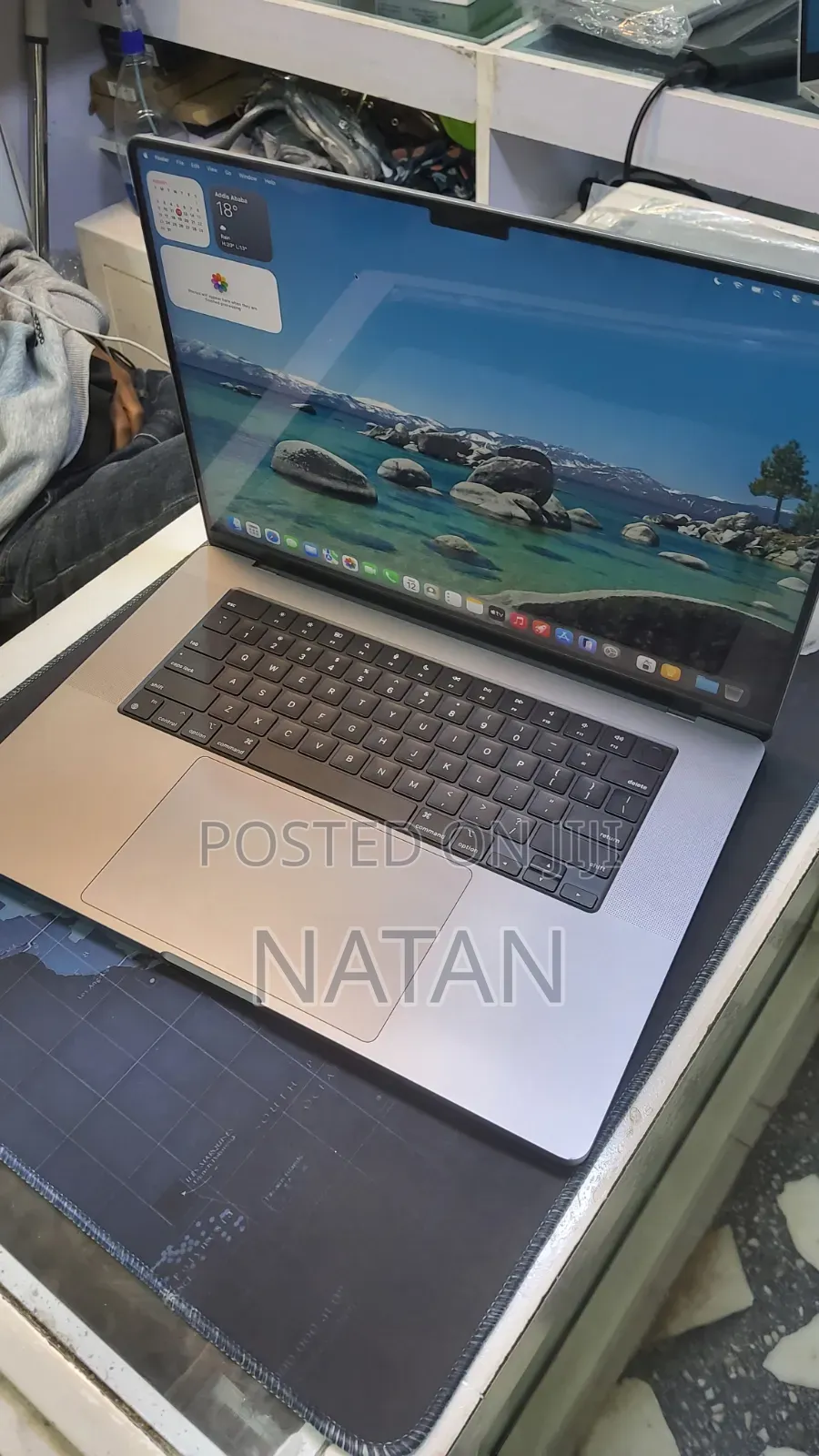 New Laptop Apple MacBook Pro 2021 M1 32GB Apple M1 Pro SSD 512GB