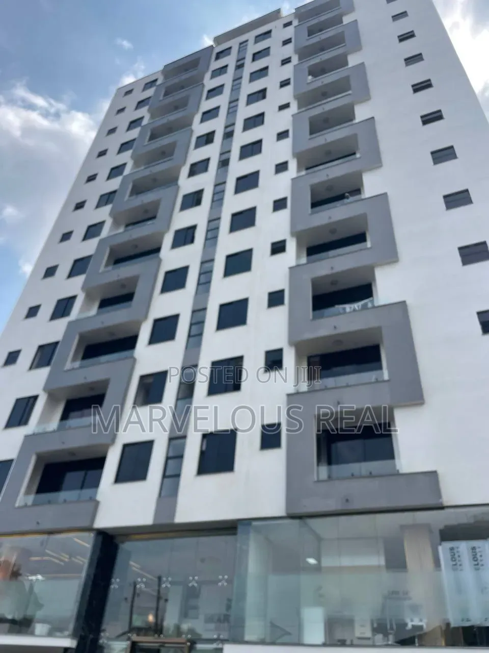 3bdrm Apartment in Marvelous Real, Nifas Silk-Lafto for sale