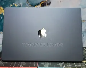 New Laptop Apple MacBook Air 2025 M4 16GB Apple M4 SSD 256GB