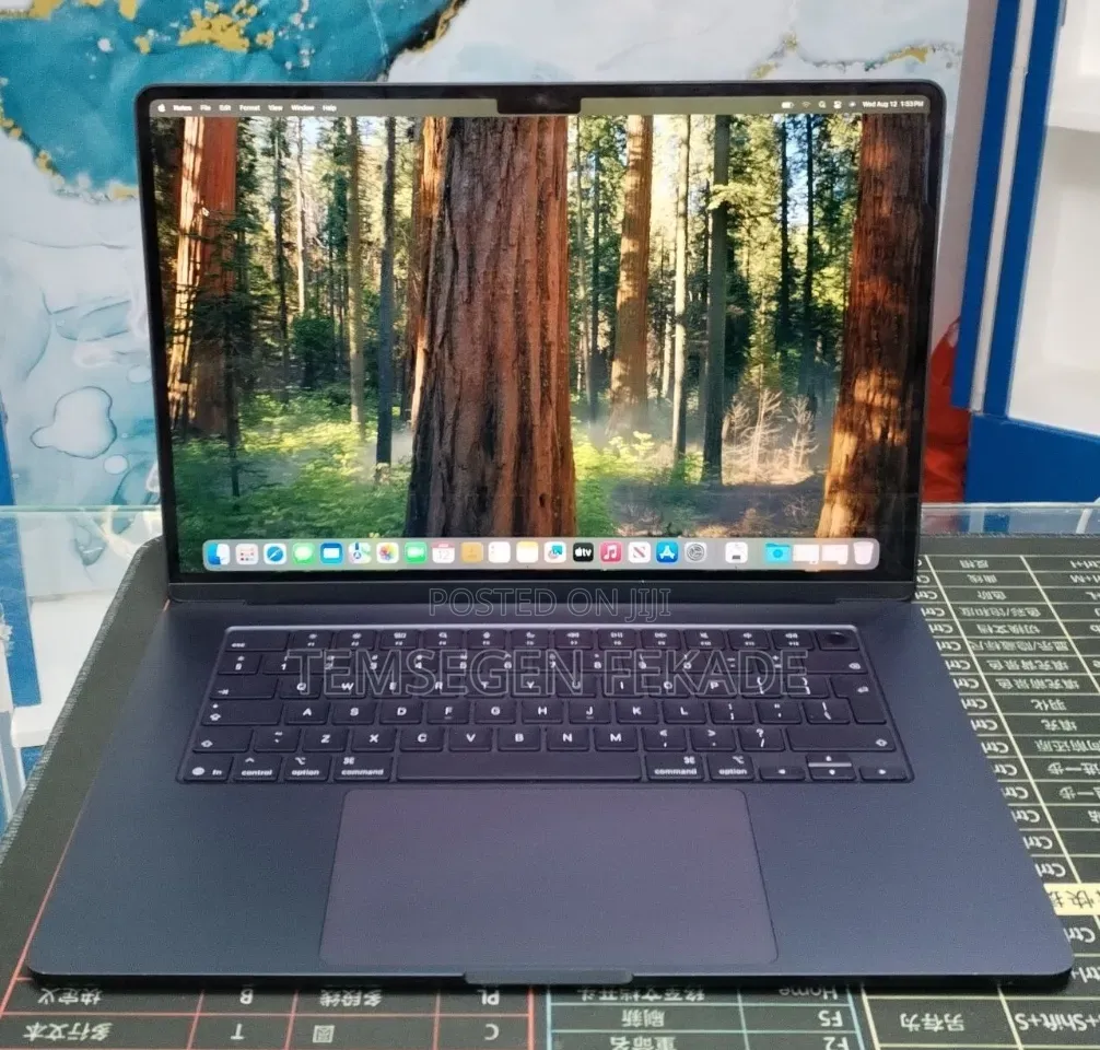 New Laptop Apple MacBook Air 2025 M4 16GB Apple M4 SSD 256GB